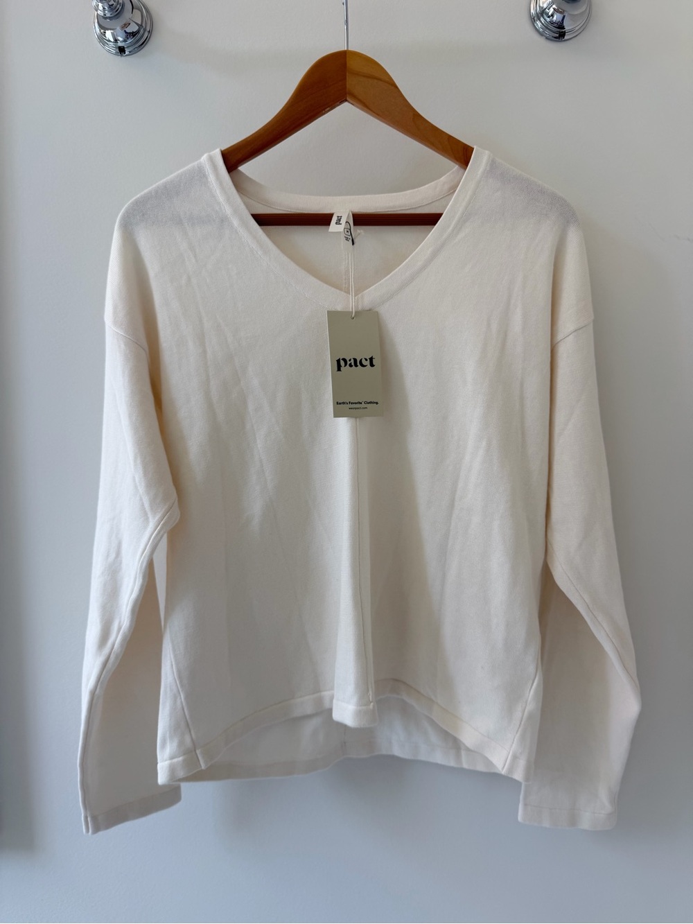 NWT Pact Classic Fine Knit Relaxed Sweater Cream Organic Cotton M